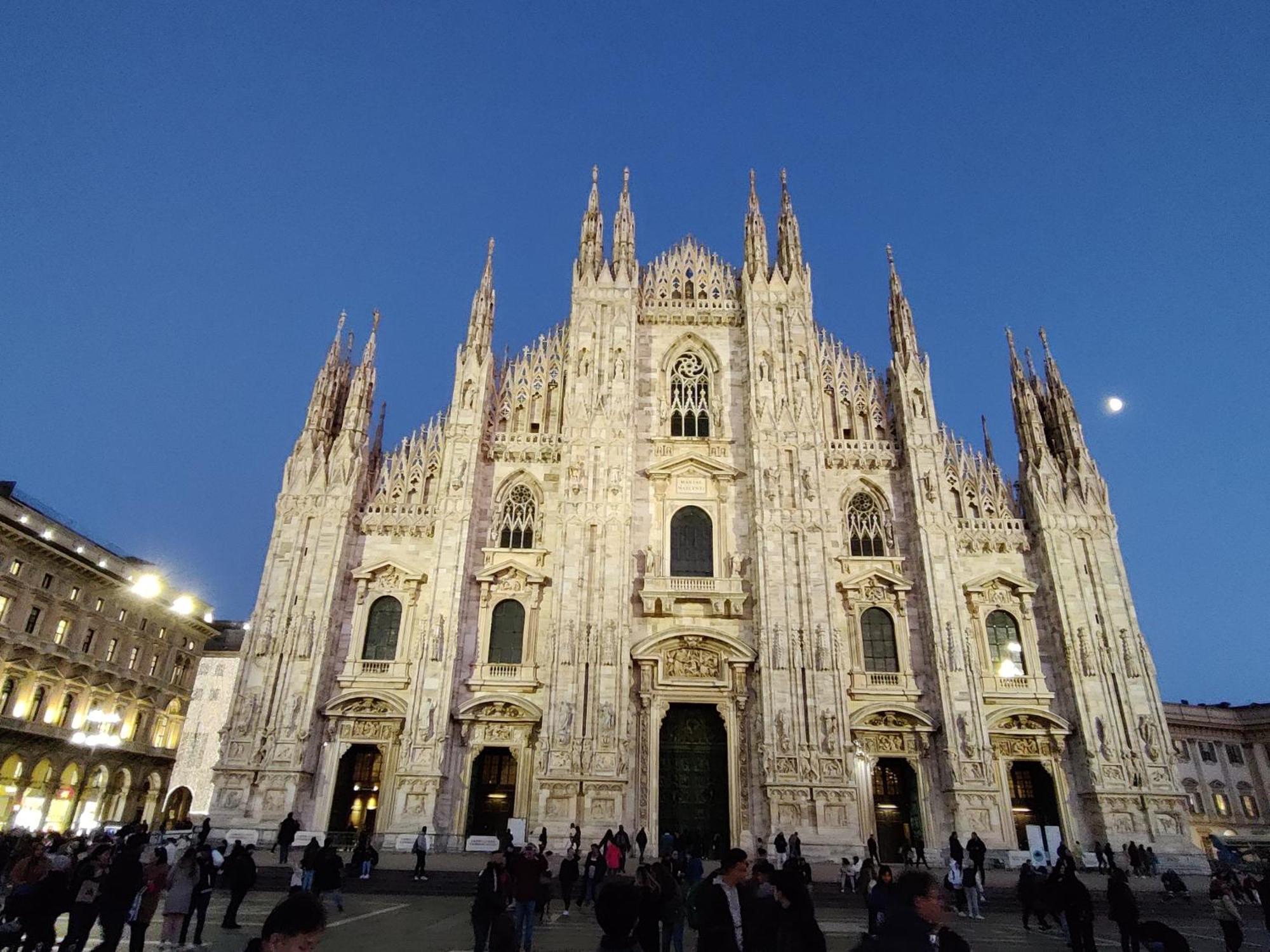 Premier Apartment Milano Экстерьер фото